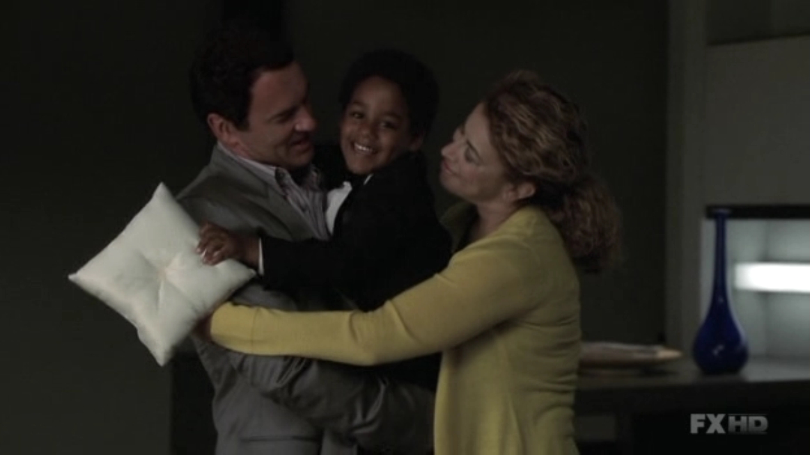 Charmed-Online-dot-NL-NipTuck5x21-2359.jpg