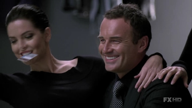 Charmed-Online-dot-NL-NipTuck6x01-0343.jpg