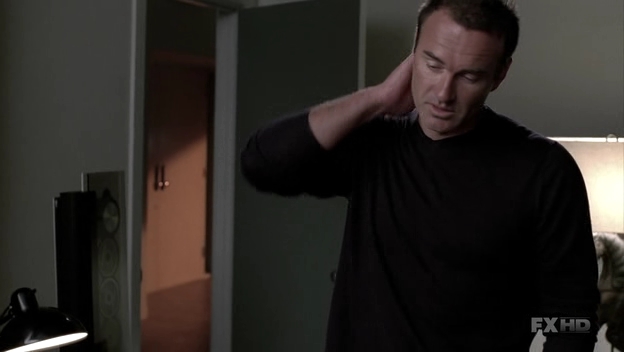 Charmed-Online-dot-NL-NipTuck6x01-0418.jpg