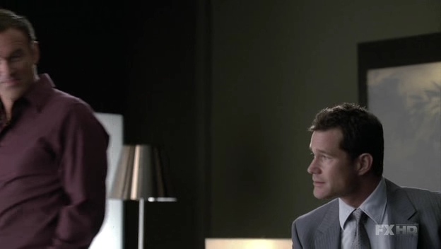 Charmed-Online-dot-NL-NipTuck6x01-0475.jpg