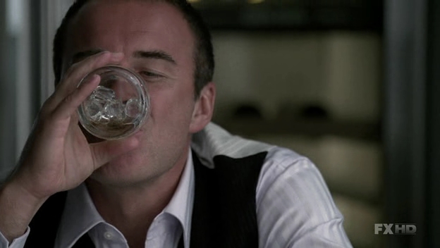 Charmed-Online-dot-NL-NipTuck6x01-0683.jpg