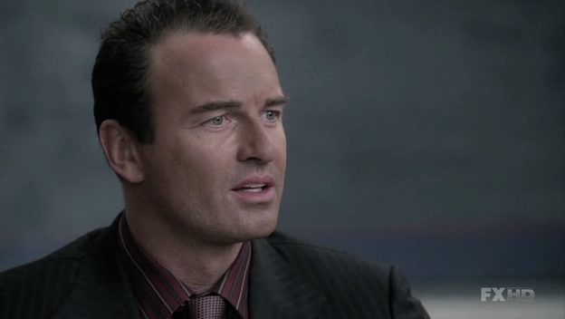 Charmed-Online-dot-NL-NipTuck6x01-0762.jpg