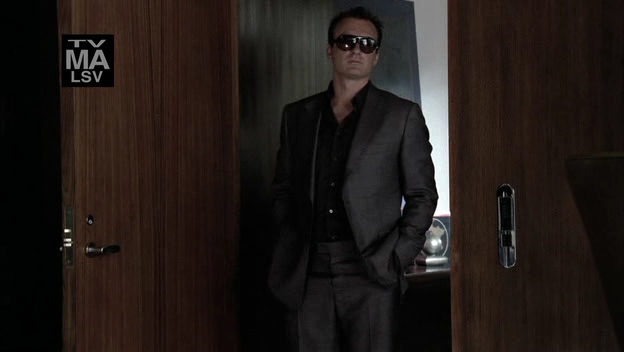 Charmed-Online-dot-NL-NipTuck6x01-2089.jpg