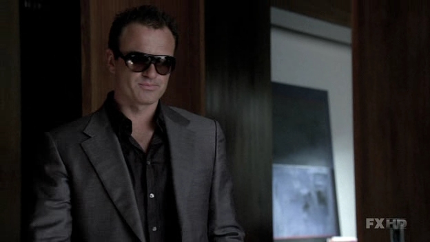 Charmed-Online-dot-NL-NipTuck6x01-2103.jpg