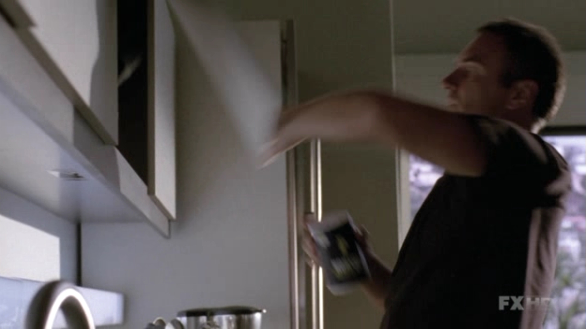 Charmed-Online-dot-NL-NipTuck6x02-0074.jpg