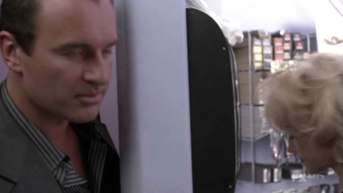 Charmed-Online-dot-NL-NipTuck6x02-0611.jpg Charmed-Online-dot-NL-NipTuck6x02-0611.jpg