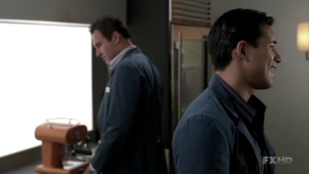 Charmed-Online-dot-NL-NipTuck6x03-0261.jpg