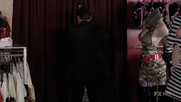 Charmed-Online-dot-NL-NipTuck6x03-1616.jpg