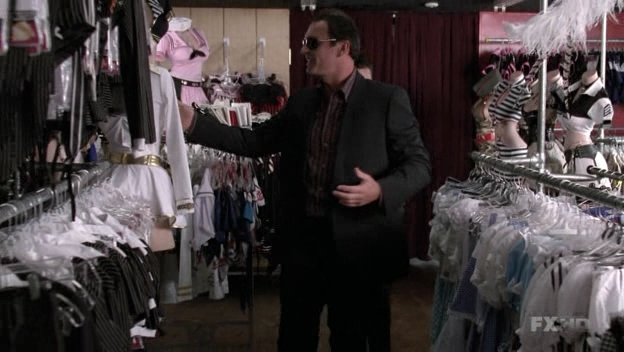 Charmed-Online-dot-NL-NipTuck6x03-1628.jpg