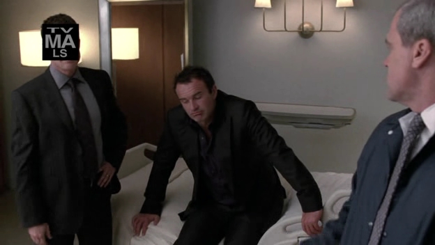 Charmed-Online-dot-NL-NipTuck6x03-2006.jpg