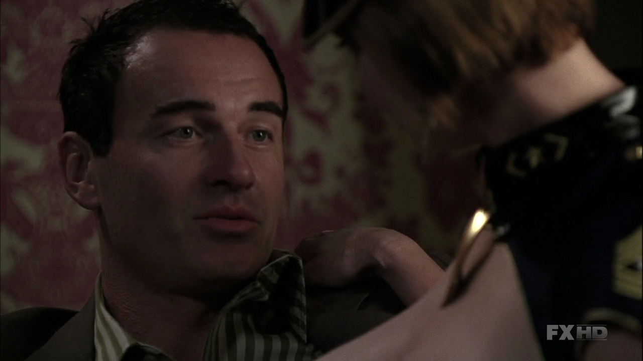Charmed-Online-dot-NL-NipTuck6x04-0533.jpg
