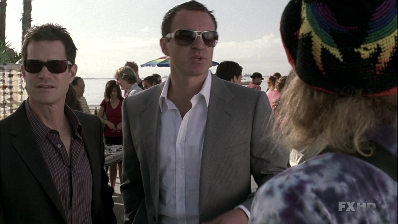 Charmed-Online-dot-NL-NipTuck6x04-1211.jpg