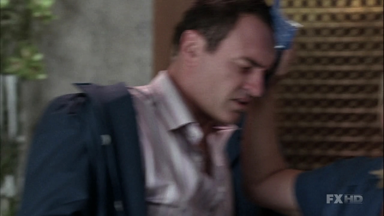 Charmed-Online-dot-NL-NipTuck6x04-1843.jpg
