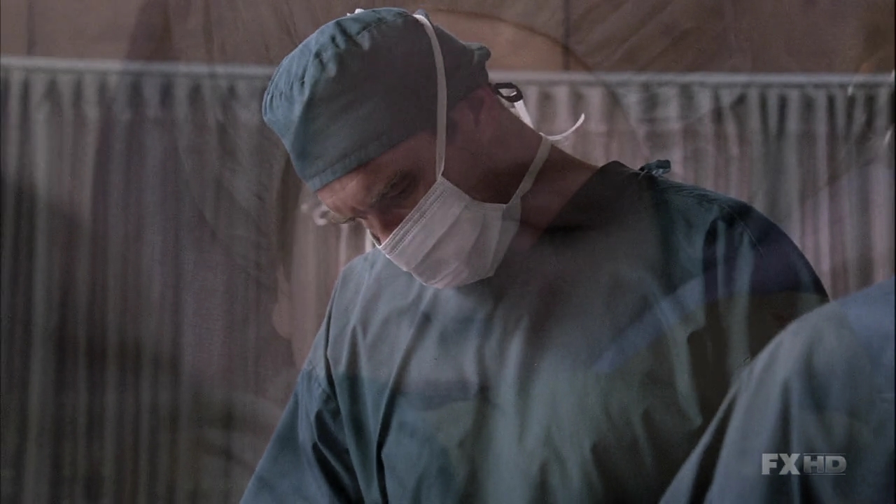 Charmed-Online-dot-NL-NipTuck6x05-0843.jpg
