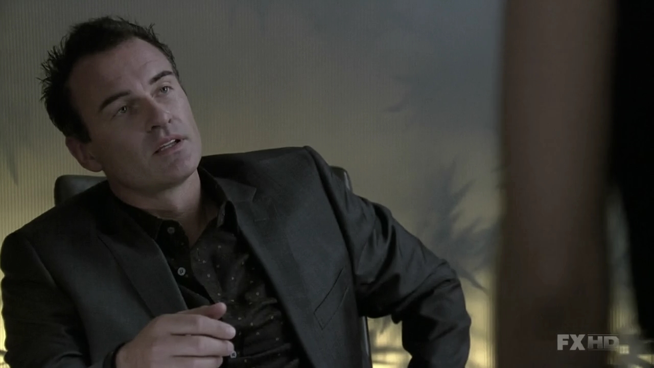Charmed-Online-dot-NL-NipTuck6x06-1273.jpg