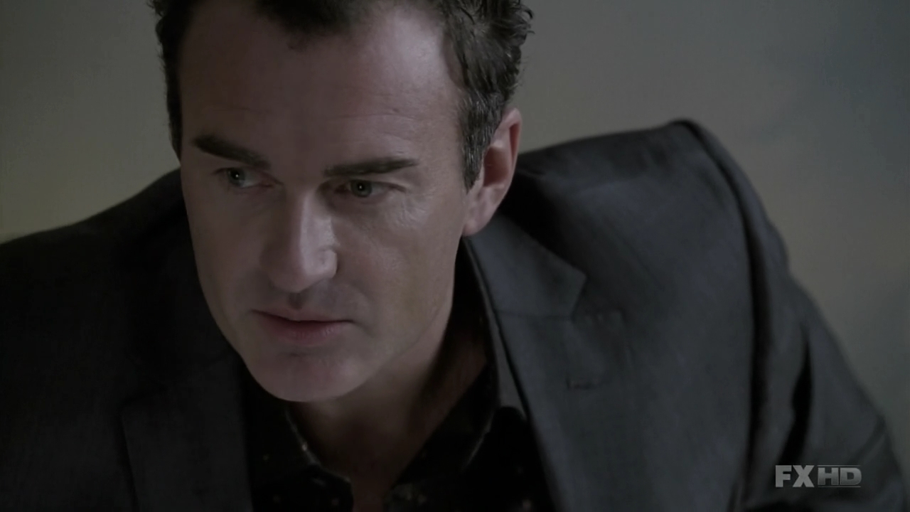 Charmed-Online-dot-NL-NipTuck6x06-1289.jpg