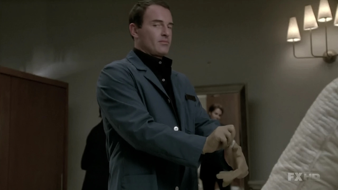 Charmed-Online-dot-NL-NipTuck6x06-2338.jpg