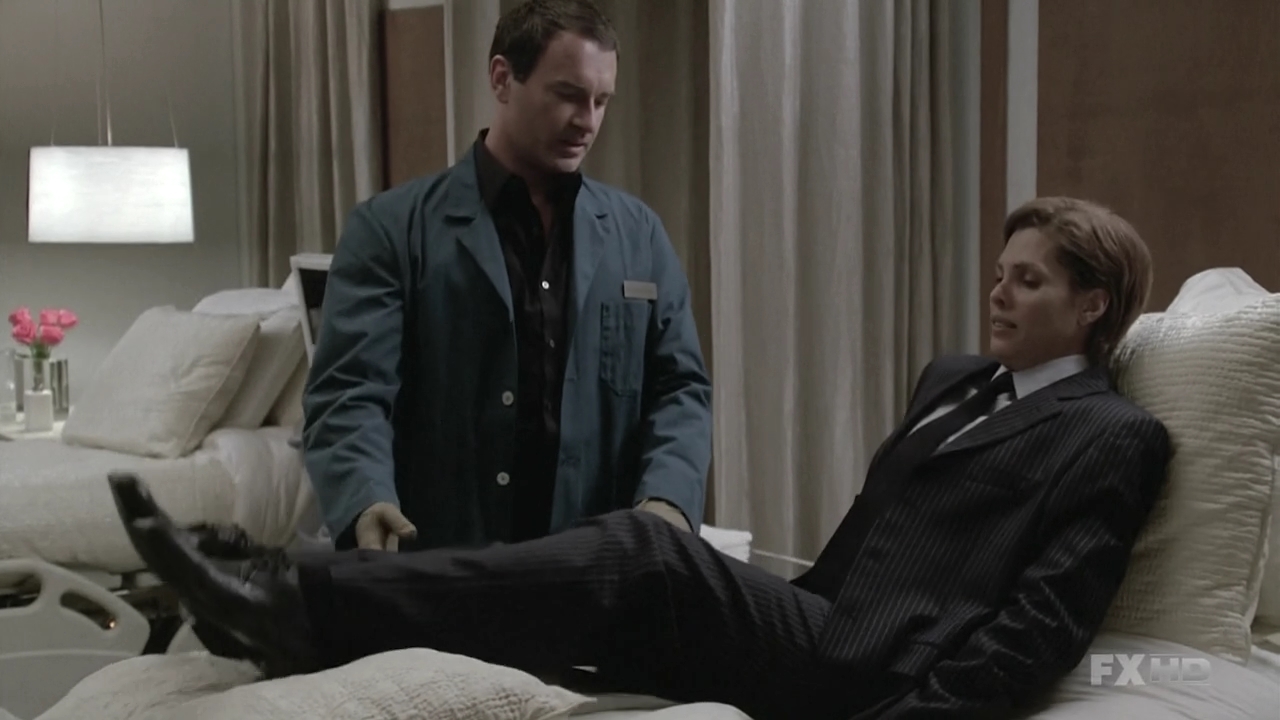 Charmed-Online-dot-NL-NipTuck6x06-2349.jpg