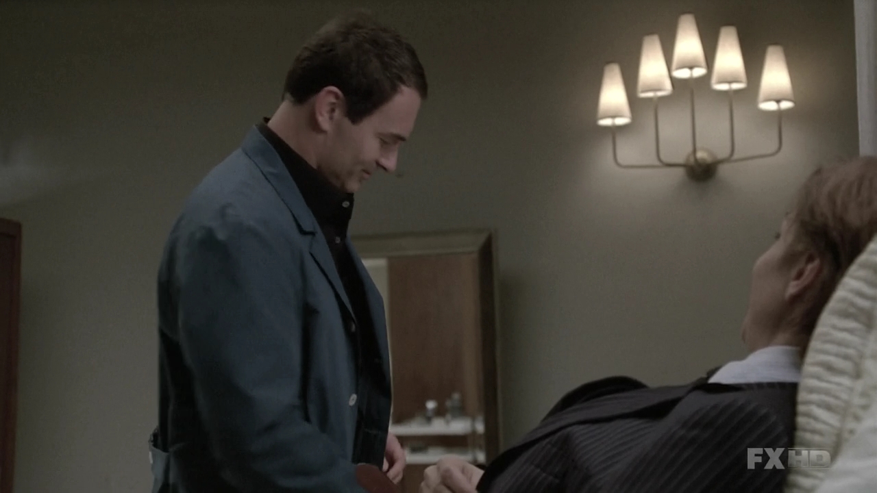 Charmed-Online-dot-NL-NipTuck6x06-2395.jpg