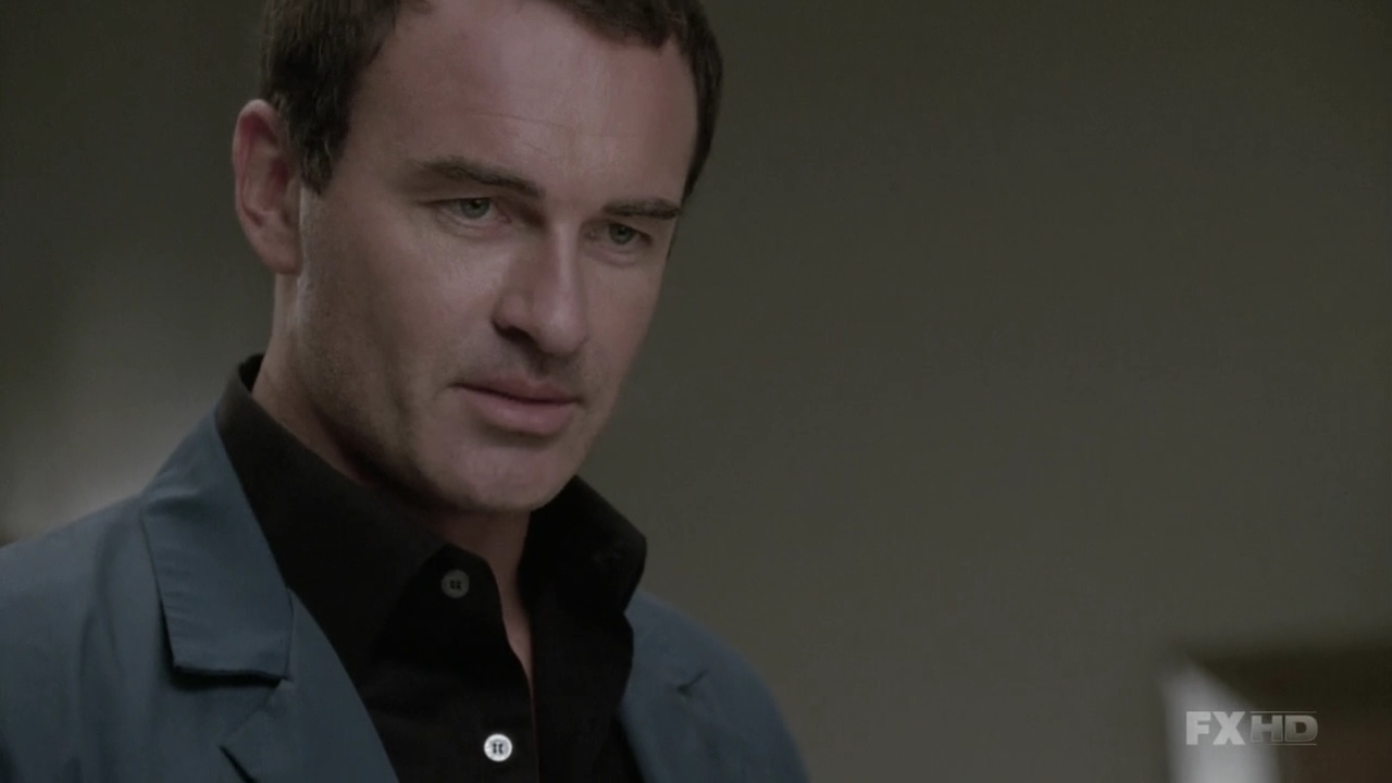 Charmed-Online-dot-NL-NipTuck6x06-2404.jpg