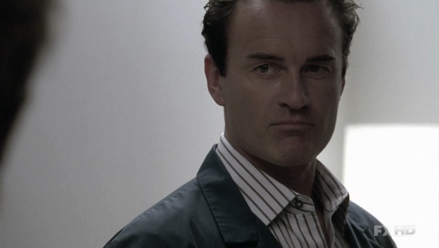Charmed-Online-dot-NL-NipTuck6x07-1941.jpg
