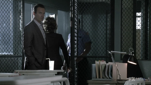 Charmed-Online-dot-NL-NipTuck6x07-1968.jpg