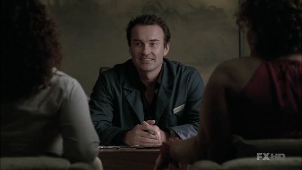 Charmed-Online-dot-NL-NipTuck6x08-0503.jpg
