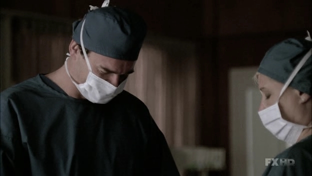 Charmed-Online-dot-NL-NipTuck6x08-0976.jpg