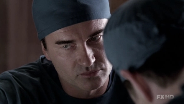 Charmed-Online-dot-NL-NipTuck6x09-0215.jpg