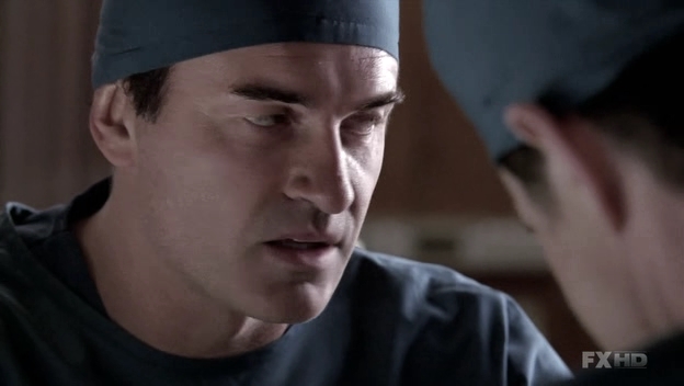 Charmed-Online-dot-NL-NipTuck6x09-0251.jpg