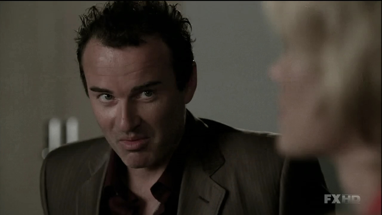 Charmed-Online-dot-NL-NipTuck6x100314.jpg