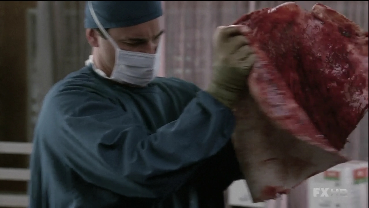 Charmed-Online-dot-NL-NipTuck6x101359.jpg
