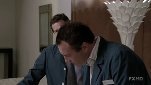 Charmed-Online-dot-NL-NipTuck6x11-0544.jpg