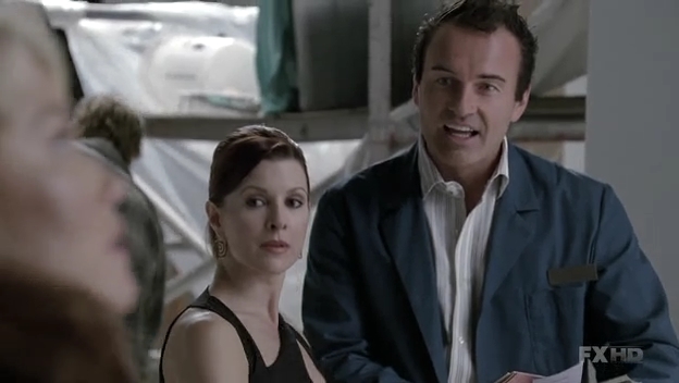 Charmed-Online-dot-NL-NipTuck6x11-0636.jpg
