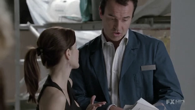 Charmed-Online-dot-NL-NipTuck6x11-0672.jpg