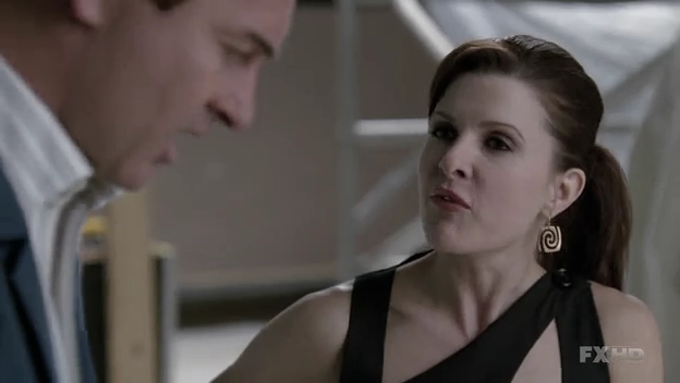 Charmed-Online-dot-NL-NipTuck6x11-0701.jpg