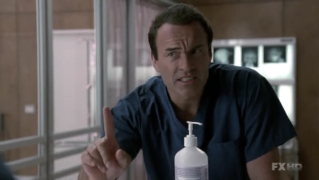 Charmed-Online-dot-NL-NipTuck6x11-0804.jpg