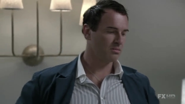 Charmed-Online-dot-NL-NipTuck6x11-0935.jpg