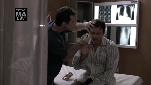Charmed-Online-dot-NL-NipTuck6x12-1852.jpg