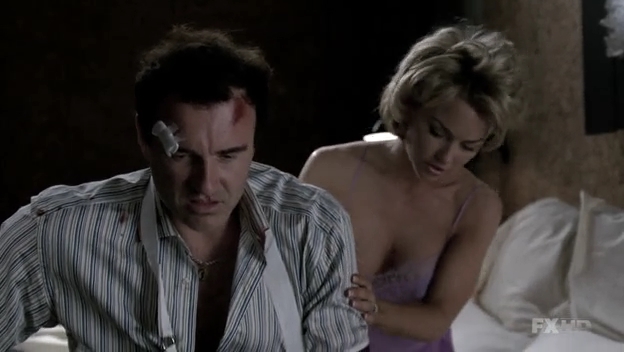 Charmed-Online-dot-NL-NipTuck6x12-2122.jpg