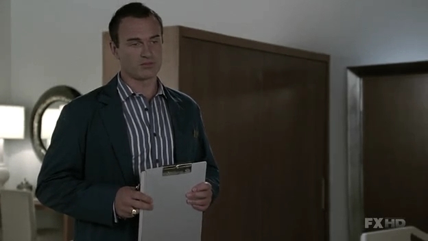 Charmed-Online-dot-NL-NipTuck6x13-1271.jpg