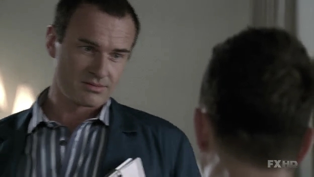 Charmed-Online-dot-NL-NipTuck6x13-1373.jpg