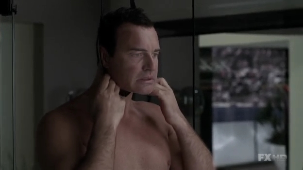 Charmed-Online-dot-NL-NipTuck6x13-1691.jpg