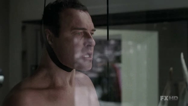 Charmed-Online-dot-NL-NipTuck6x13-1712.jpg