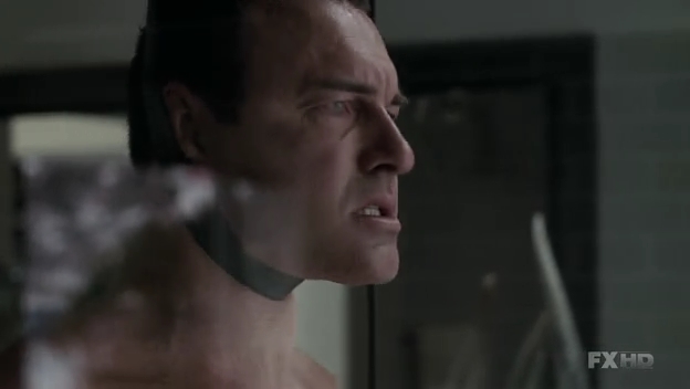 Charmed-Online-dot-NL-NipTuck6x13-1728.jpg Charmed-Online-dot-NL-NipTuck6x13-1728.jpg