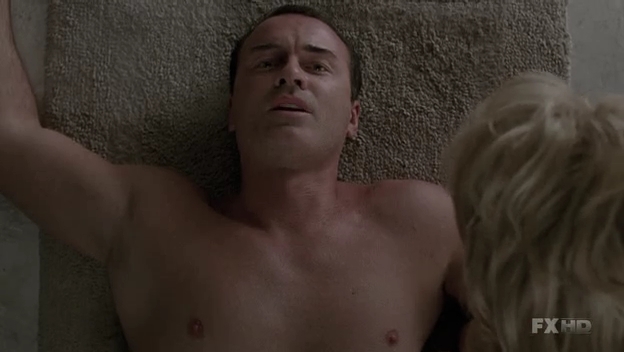 Charmed-Online-dot-NL-NipTuck6x13-1830.jpg