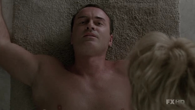 Charmed-Online-dot-NL-NipTuck6x13-1835.jpg