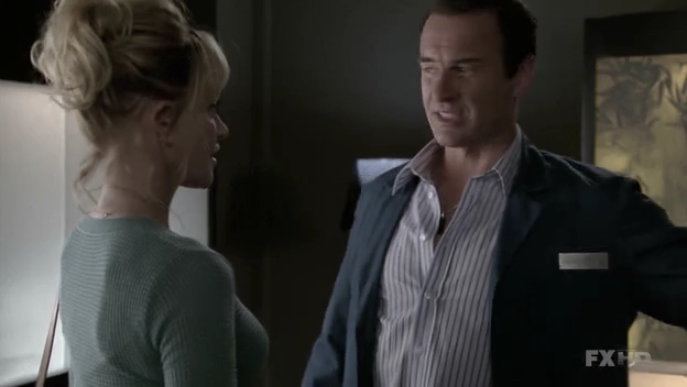 Charmed-Online-dot-NL-NipTuck6x14-0906.jpg