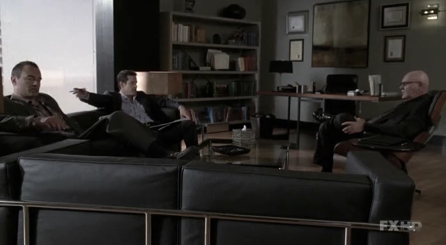 Charmed-Online-dot-NL-NipTuck6x16-0804.jpg