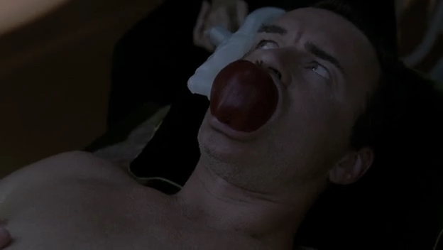 Charmed-Online-dot-NL-NipTuck6x17-1511.jpg